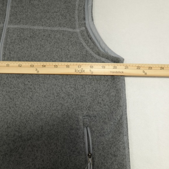 The North Face Vest Size Medium Gray Sweater Fleece Full Zip Gorpcore Logos NEW - Picture 8 of 13